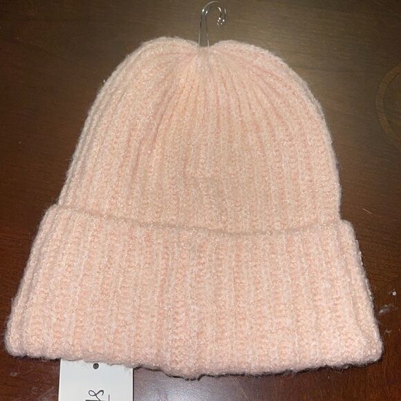 NWT Style & Co Rib Solid Pink Beanie - Picture 2 of 4